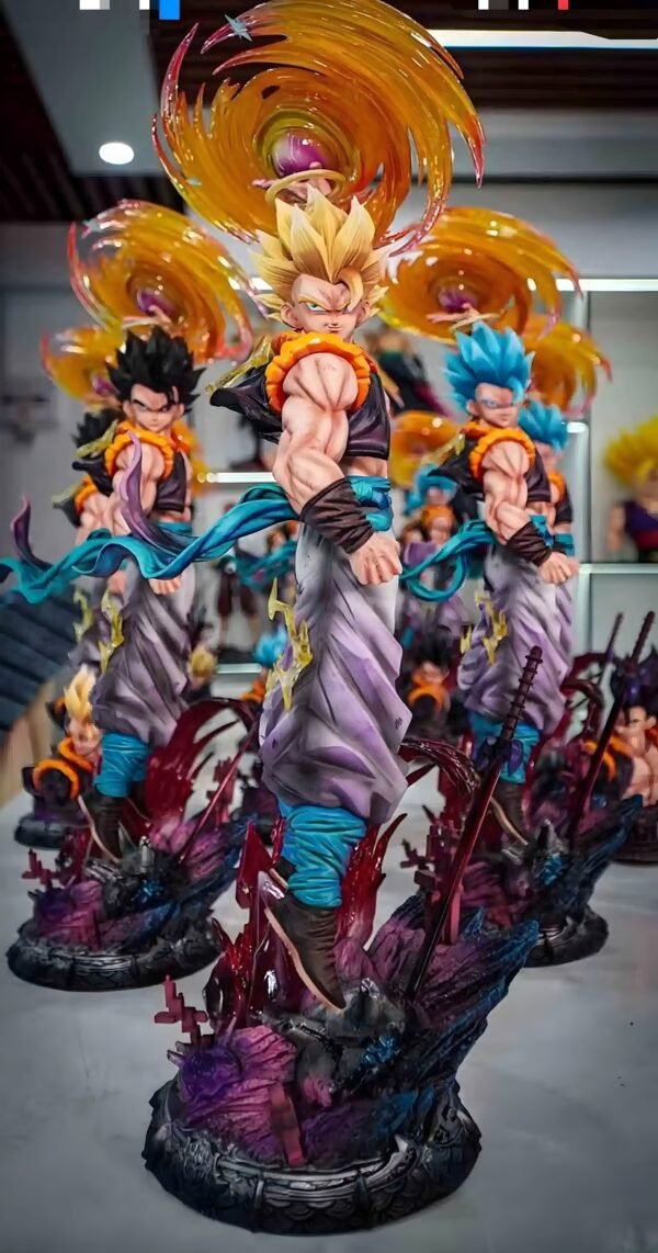 2-69f2cc9455866_3723c2bcd__Balanced Gogeta SSJ 45 cm